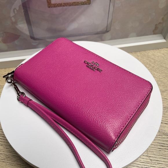 Coach Handbags - Coach Pink Pebbled Leather Wristlet